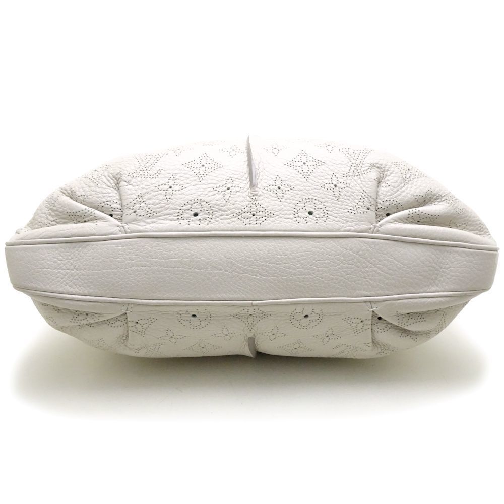 Louis Vuitton Selene MM Mahina Shoulder Bag - Picture 3 of 8